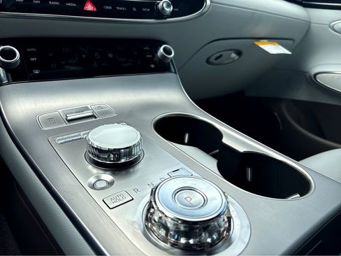 New 2026 Genesis GV70 2.5T Advanced AWD/4WD image 12