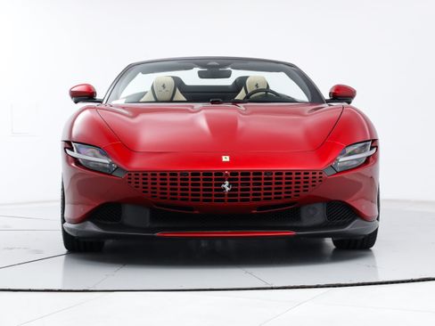 Certified 2025 Ferrari Roma Spider RWD image 14