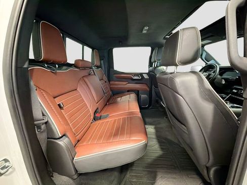 Certified 2024 GMC Sierra 1500 Denali Ultimate image 24