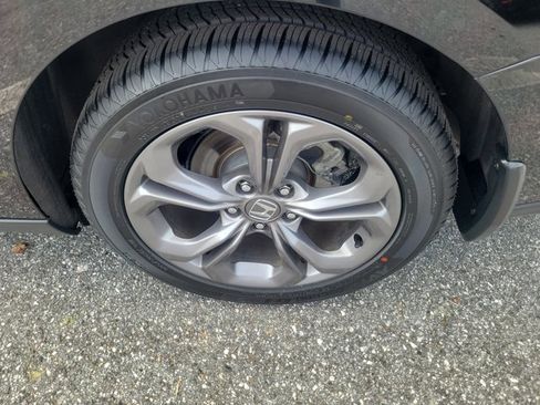 Certified 2024 Honda Accord EX image 13