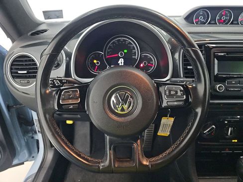 Used 2014 Volkswagen Beetle R-Line FWD image 11