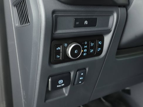 Certified 2025 Ford F150 Raptor image 25