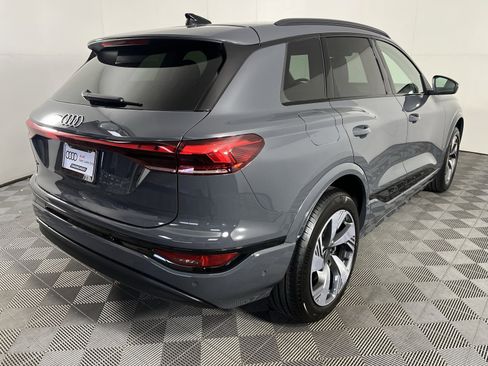 Used 2025 Audi Q6 e-tron Premium Plus w/ Premium Plus image 9