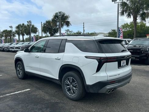 New 2025 Chevrolet Traverse LT w/ Driver Confidence Package AWD/4WD image 5