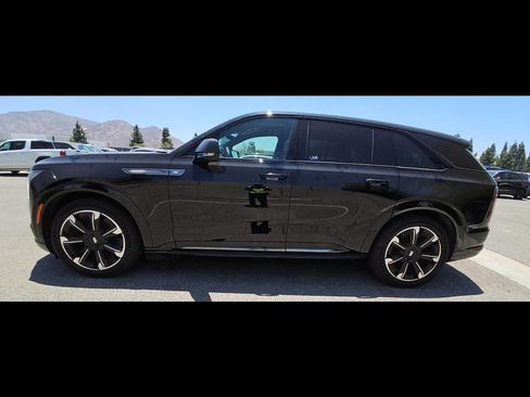 Used 2025 Cadillac Escalade IQ Sport 2 w/ LPO, ONYX Package AWD/4WD image 6