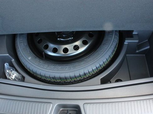 New 2025 Buick Envision Preferred image 52