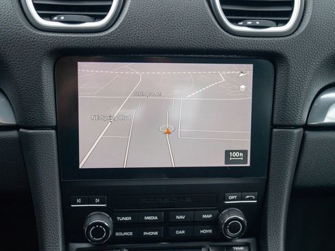 Used 2024 Porsche 718 Cayman Style Edition image 18