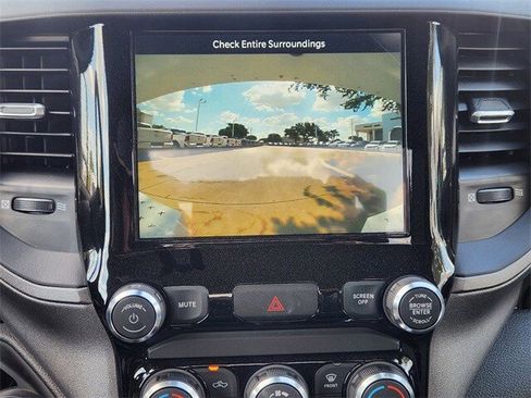 New 2024 RAM 2500 Tradesman w/ Convenience Group image 14