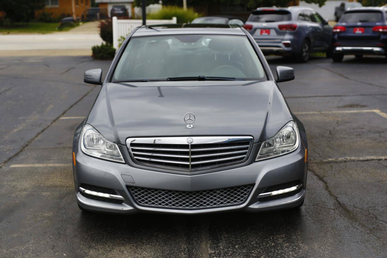Used 2014 Mercedes-Benz C 300 4MATIC Sedan image 2