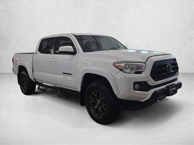 Used 2022 Toyota Tacoma SR5 RWD image 3