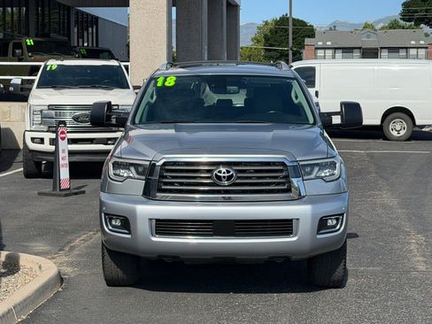 Used 2018 Toyota Sequoia Limited w/ Safety & Convenience Package AWD/4WD image 43