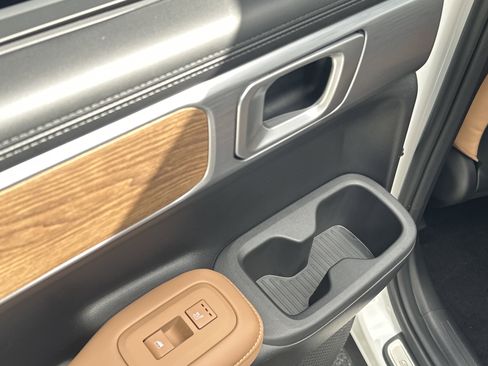 New 2026 Hyundai Santa Fe Calligraphy FWD image 12