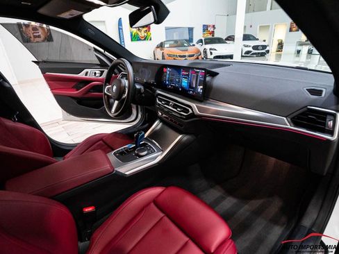 Used 2022 BMW i4 eDrive40 w/ M Sport Package image 14