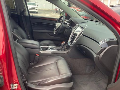 Used 2014 Cadillac SRX Luxury w/ Driver Awareness Package FWD image 18