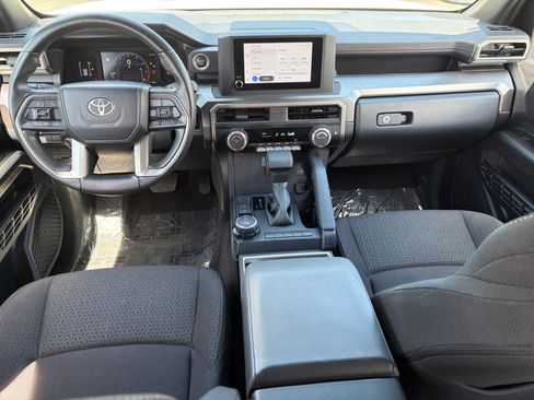 Used 2025 Toyota 4Runner 4WD image 25