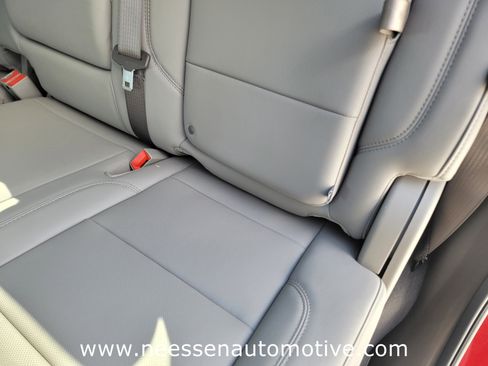 Used 2024 GMC Sierra 1500 SLT w/ SLT Premium Plus Package image 14