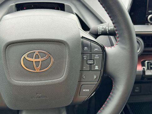 Used 2024 Toyota Prius Prime FWD image 20