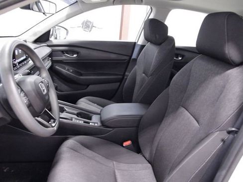 Certified 2023 Honda Accord EX image 14