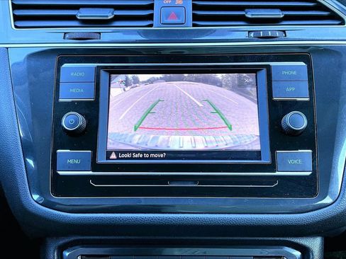 Used 2023 Volkswagen Tiguan S FWD image 13