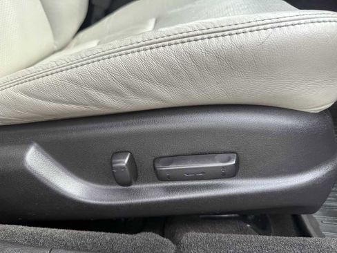 Used 2010 Acura TL SH-AWD image 38