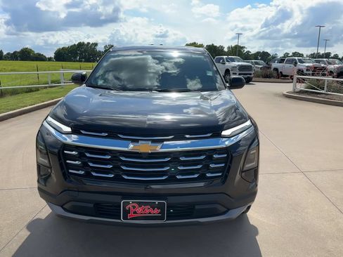 Used 2026 Chevrolet Equinox LT FWD image 4