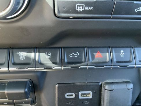 Used 2024 Chevrolet Silverado 2500 W/T w/ WT Convenience Package AWD/4WD image 42