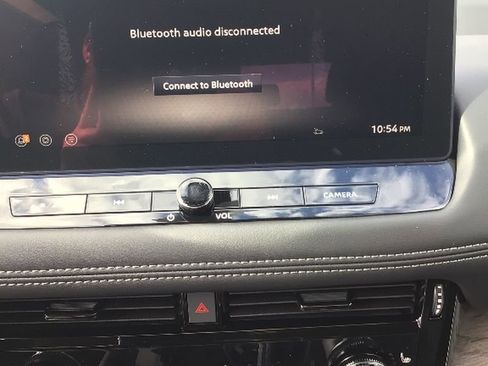 New 2026 Nissan Rogue Platinum image 6