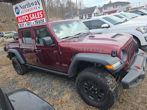 Used 2021 Jeep Gladiator Mojave image 3