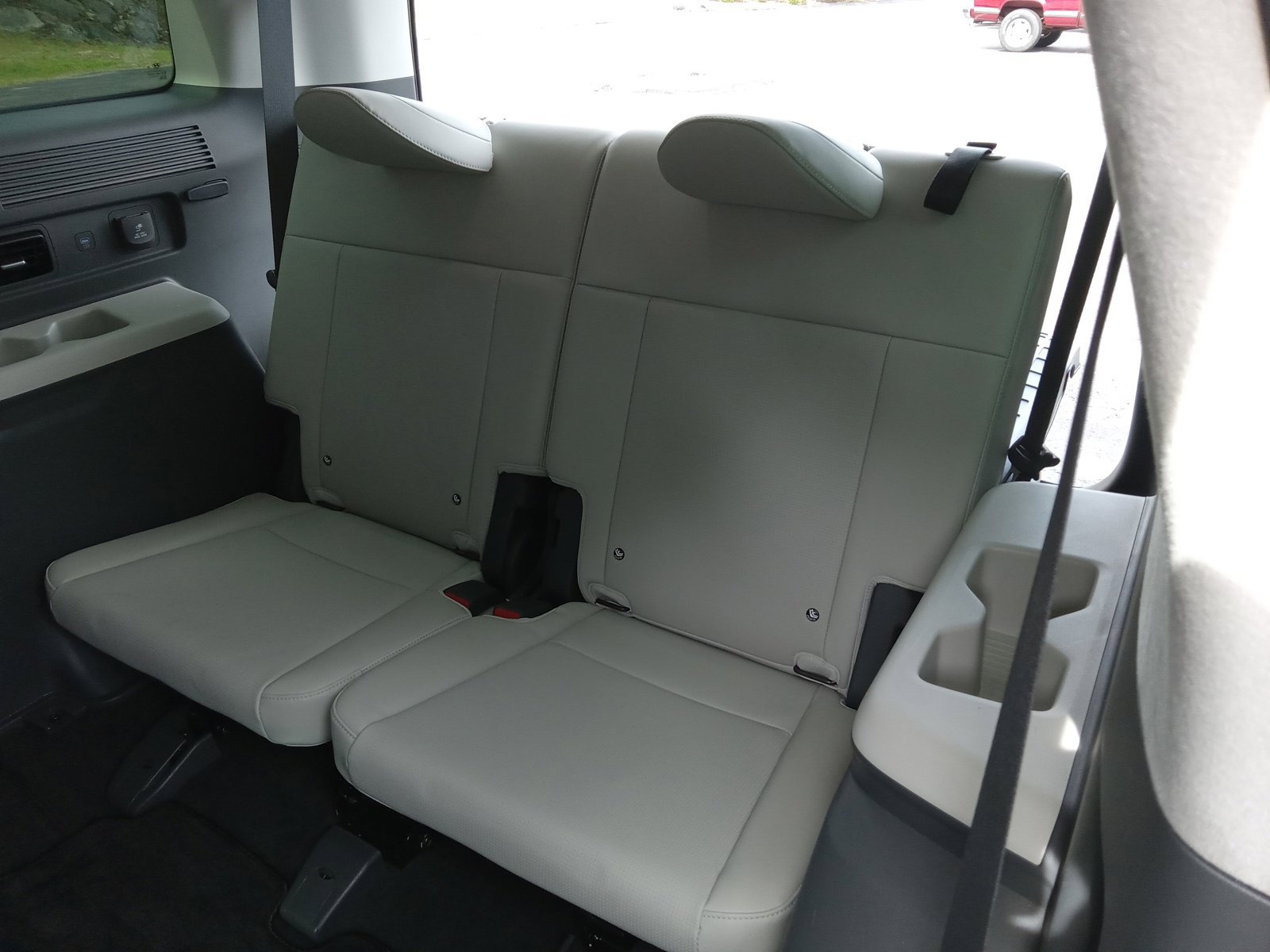 Used 2025 Hyundai Santa Fe Calligraphy AWD/4WD image 26