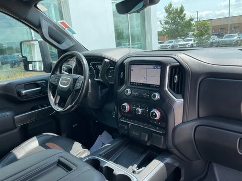 Used 2020 GMC Sierra 2500 AT4 w/ AT4 Premium Package AWD/4WD image 59