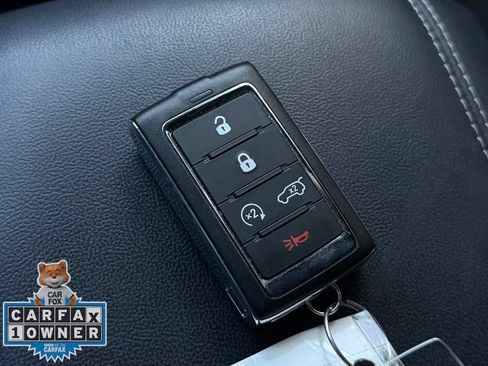 Used 2023 Jeep Grand Cherokee L Laredo AWD/4WD image 31