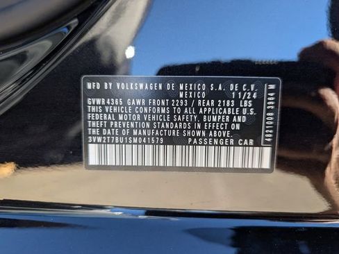 Used 2025 Volkswagen Jetta GLI Autobahn image 30