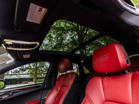 Used 2017 Porsche Macan GTS image 12