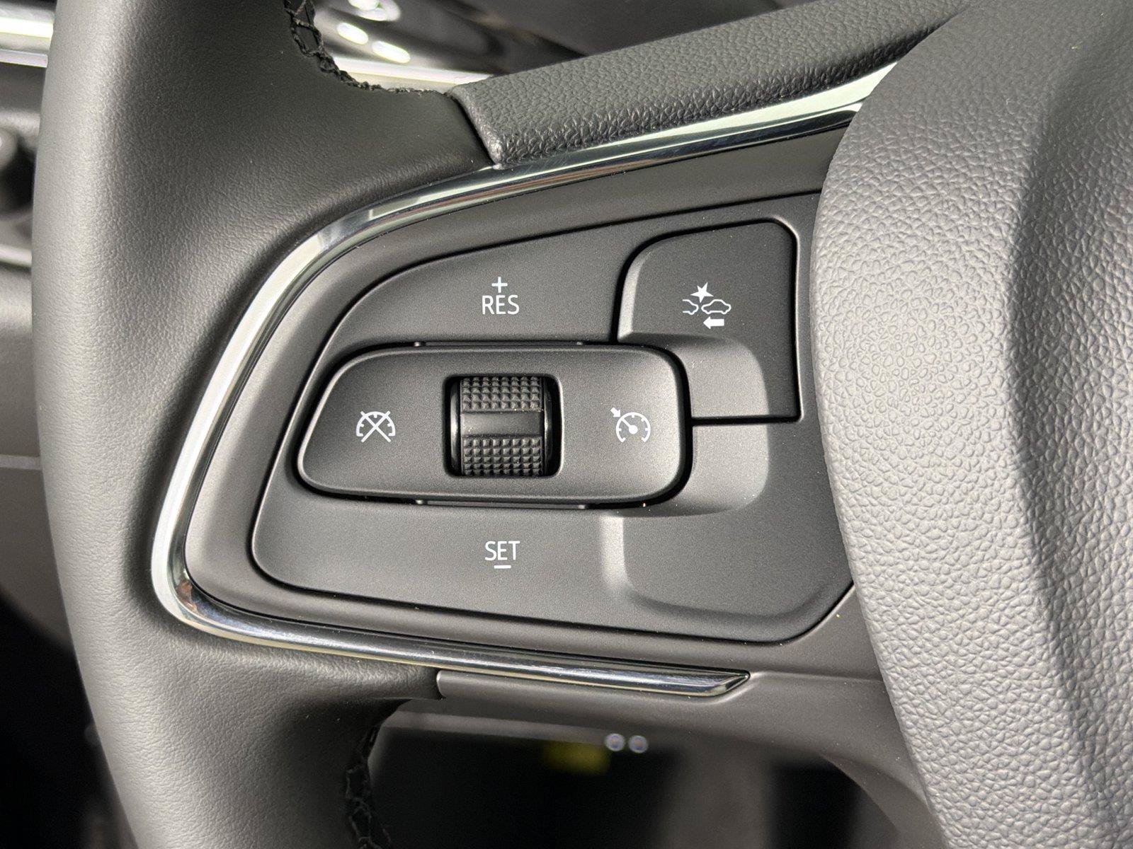 New 2026 Buick Envista Sport Touring FWD image 23