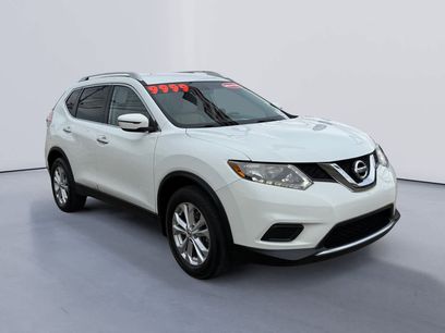 Used 2016 Nissan Rogue SV