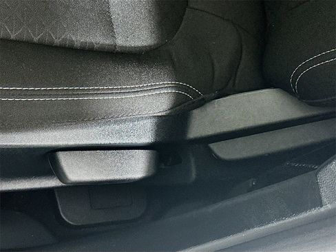 Used 2025 Ford Escape Active image 20