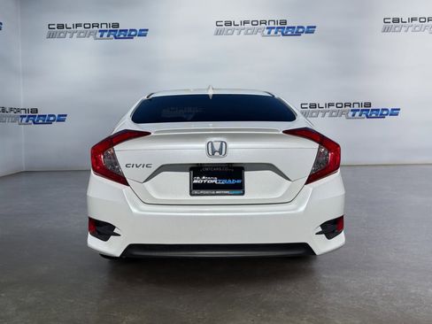 Used 2017 Honda Civic EX-T image 6