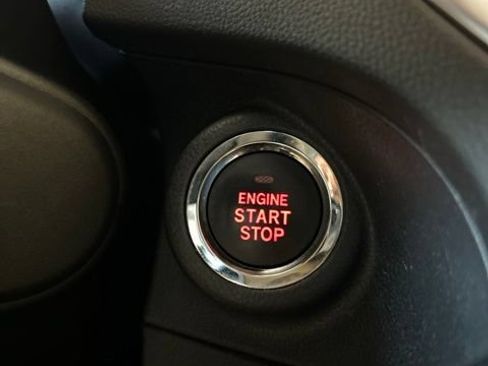 Used 2023 Subaru Forester Premium AWD/4WD image 7