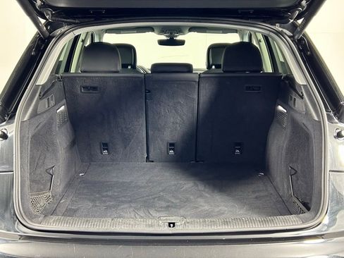 Used 2021 Audi Q5 2.0T Premium w/ Convenience Package AWD/4WD image 14