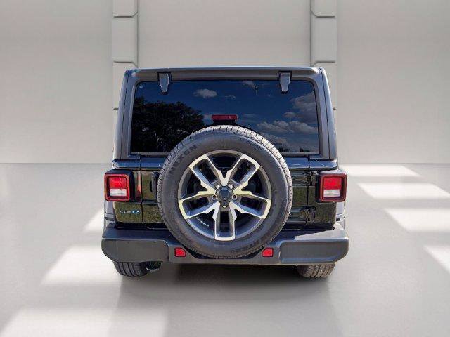 Used 2025 Jeep Wrangler Unlimited Sport S 4xe w/ Convenience Group AWD/4WD image 3