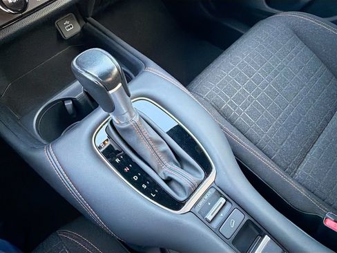 Used 2024 Honda HR-V Sport image 16