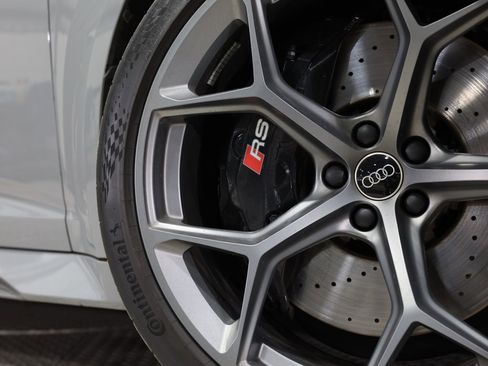 Used 2025 Audi RS 6 performance w/ Blue RS Design Package Plus image 49