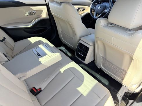 Used 2021 BMW 330i Sedan RWD image 14