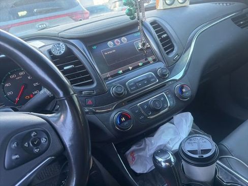 Used 2014 Chevrolet Impala LT w/ Premium Seating Package image 9