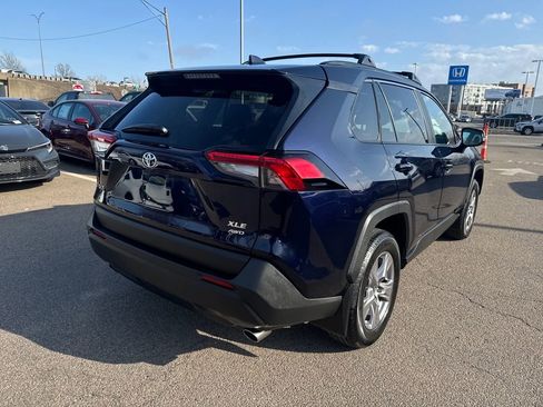 Used 2025 Toyota RAV4 XLE w/ Convenience Package image 9