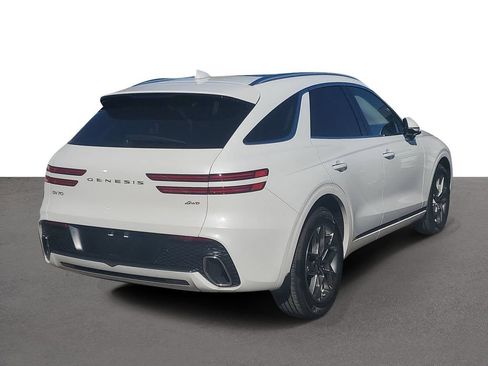 Used 2024 Genesis GV70 2.5T w/ Advanced Package AWD/4WD image 6