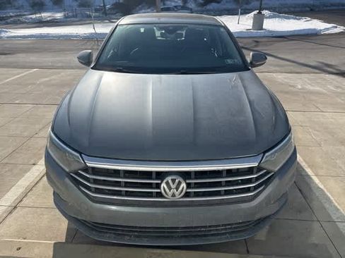 Certified 2021 Volkswagen Jetta SEL Premium image 2