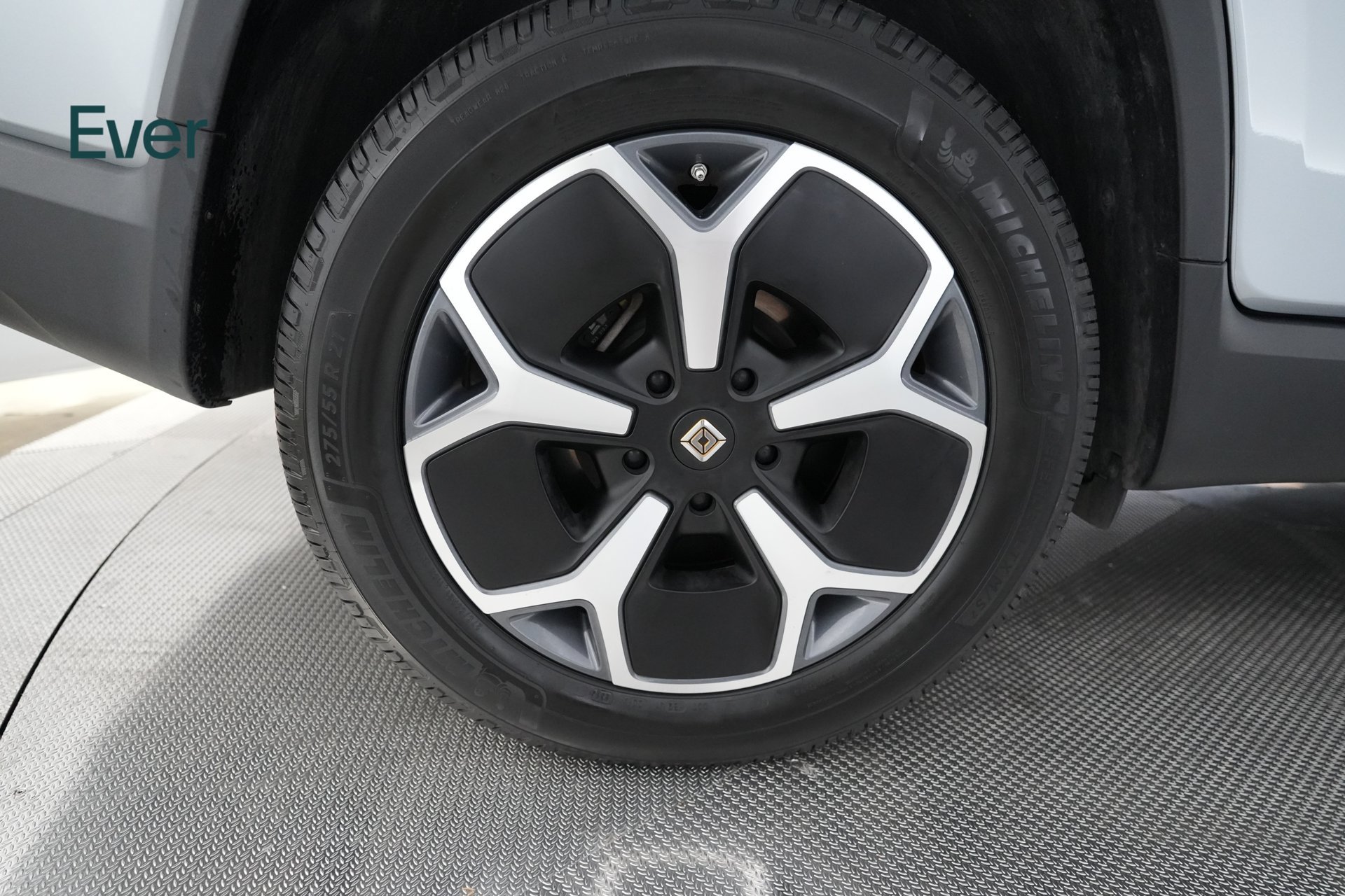 Used 2024 Rivian R1T Adventure Dual AWD/4WD image 14