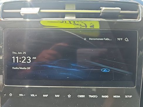 Used 2022 Hyundai Tucson Limited AWD/4WD image 18