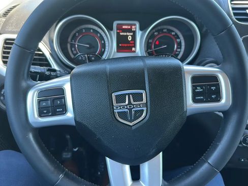 Used 2019 Dodge Journey SE w/ Premium Group FWD image 18